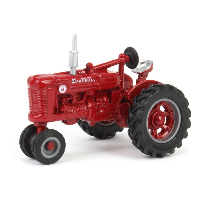 1/64 Farmall Super M Narrow Front, ERTL Replica Play