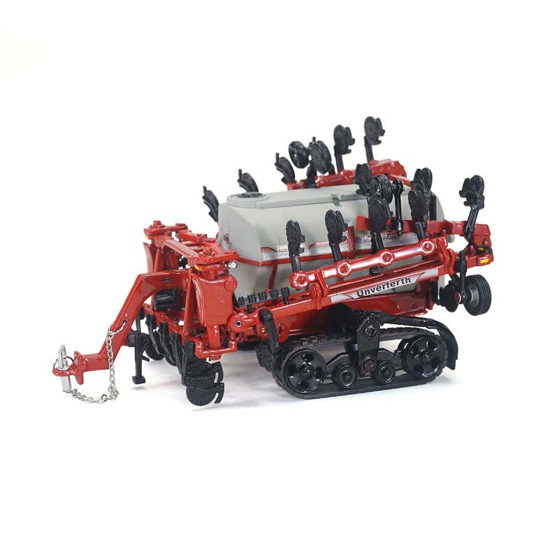 1/64 Red Unverferth NutriMax 2600 Applicator with Tracks by SpecCast