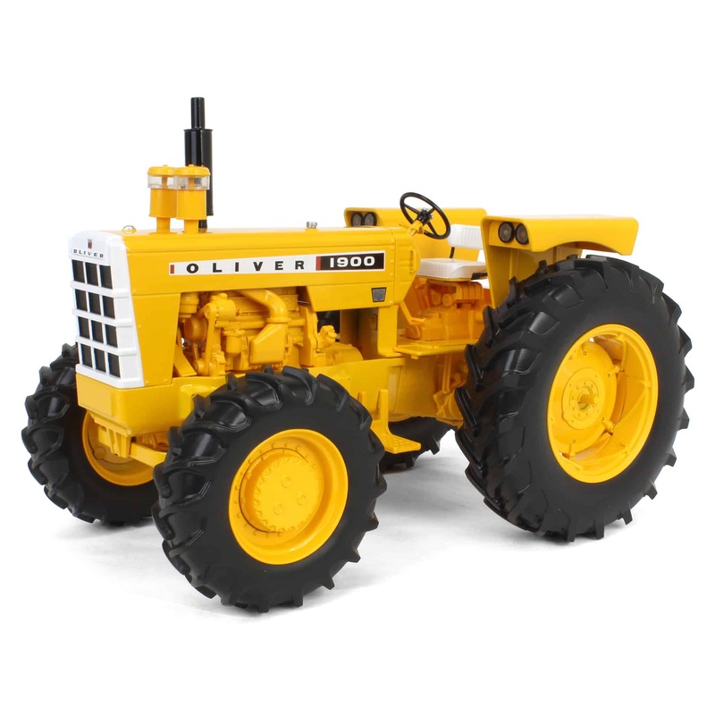 (B&D) - 1/16 Oliver 1900 Industrial Yellow, 2025 Heartland Show - Damaged Box