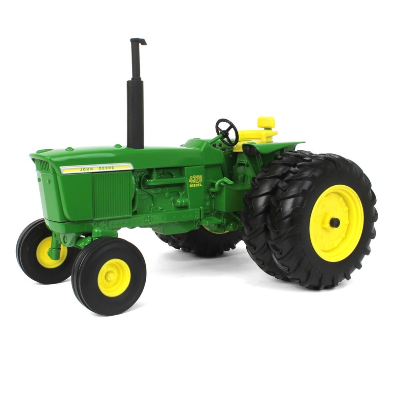 (B&D) 1/16 John Deere 4320 Wide Front Tractor w/ Rear Duals & Rear Fenders - Damaged Box
