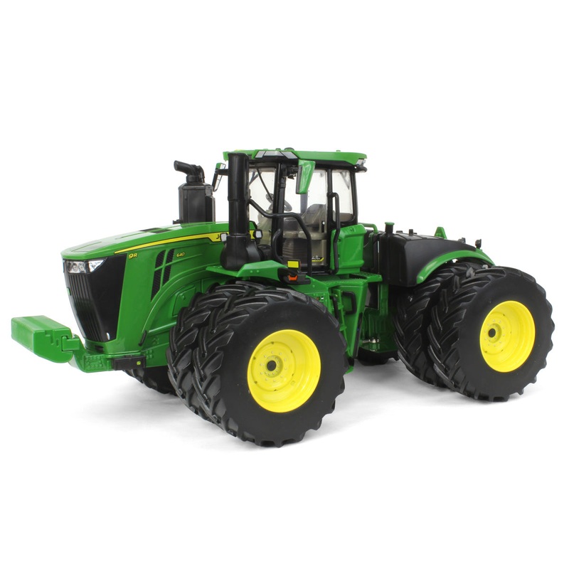 (B&D) 1/32 John Deere 9R 640 with Front & Rear Duals, ERTL Prestige Collection - Damaged Box