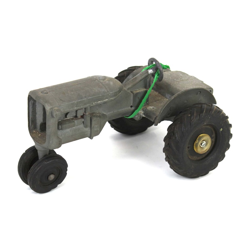 (B&D) 1/12 American Precision Products Allis Chalmers C Tractor - Damaged Item