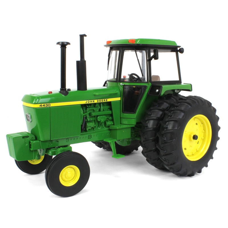 (B&D) 1/16 John Deere 4430 Wide Front Tractor with Rear Duals, ERTL Prestige Collection - Damaged Box