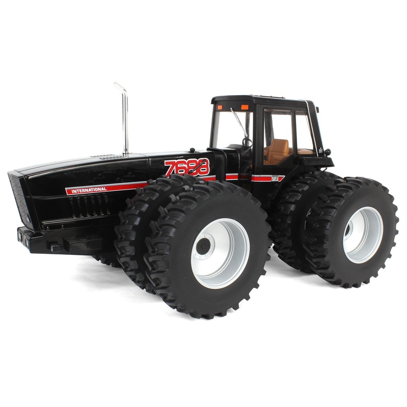 (B&D) Black Chase Unit ~ 1/16 International 7688 Super 70 Series 2+2, 3rd in  Exclusive Series-Damaged Box