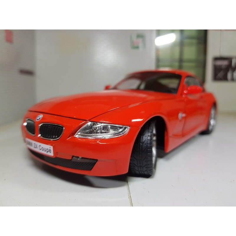 BMW Z4 2003-08 Coupe E86 125-102 Cararama 1:24