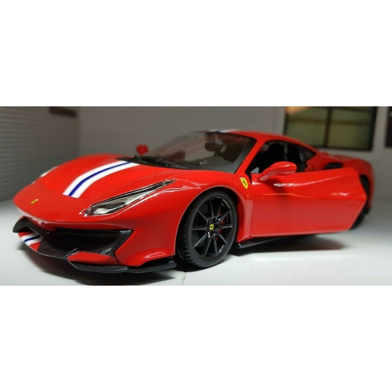 Ferrari 488 Pista 26026 Bburago 1:24