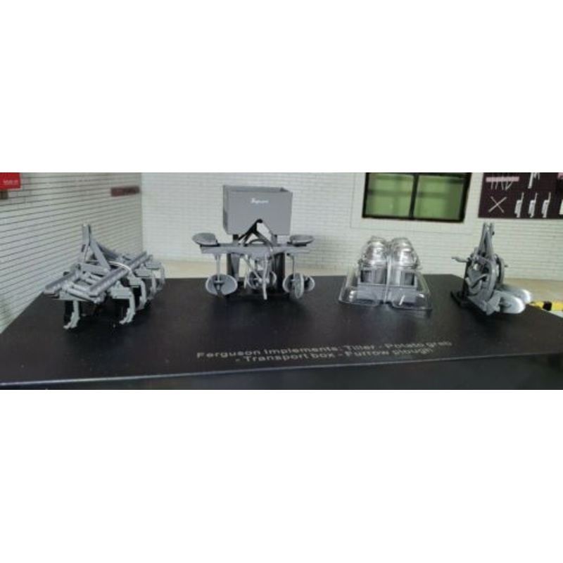 Ferguson Implements Set of Four Universal Hobbies UH6247 1:32