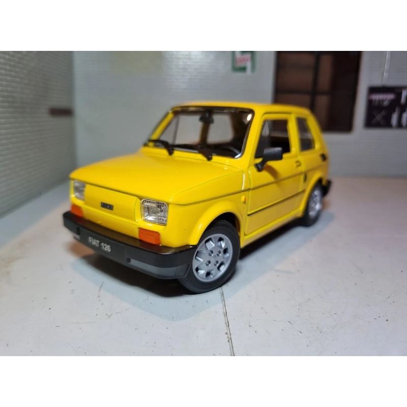 Fiat 1972 126 24066 Welly 1:21