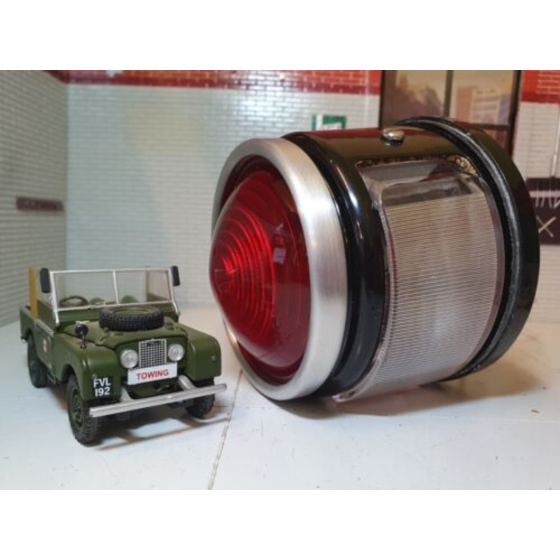 Brake Tail Light 'Pork Pie' 274304 Lucas L518 Type