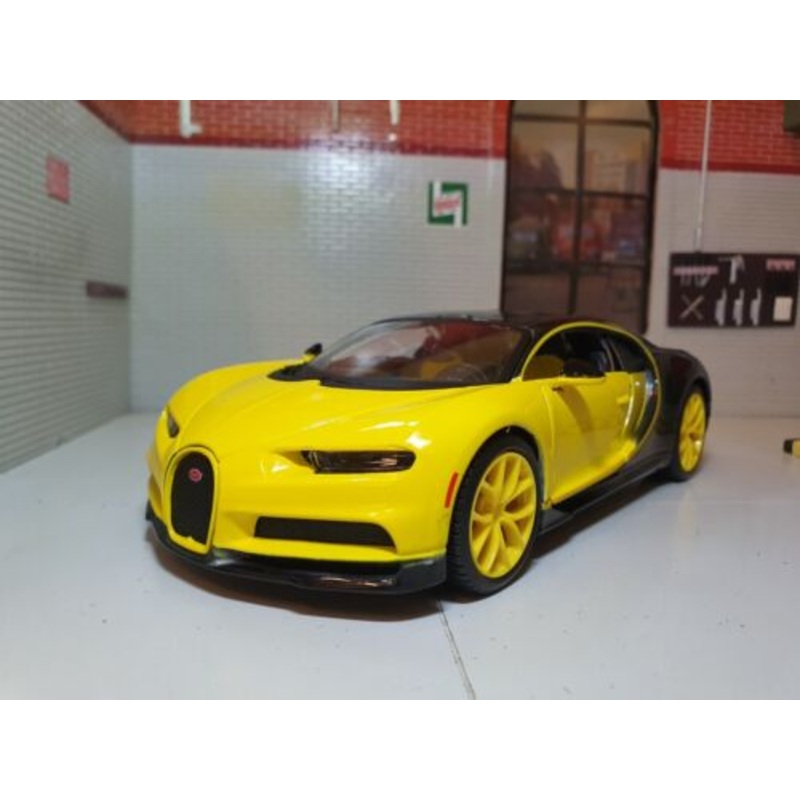 Bugatti 2016 Chiron Maisto 31514 1:24