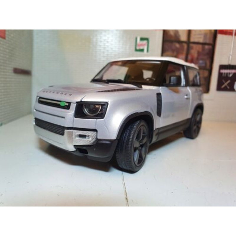 Land Rover 2020 Defender D200 SD4 90 24110S Welly 1:26