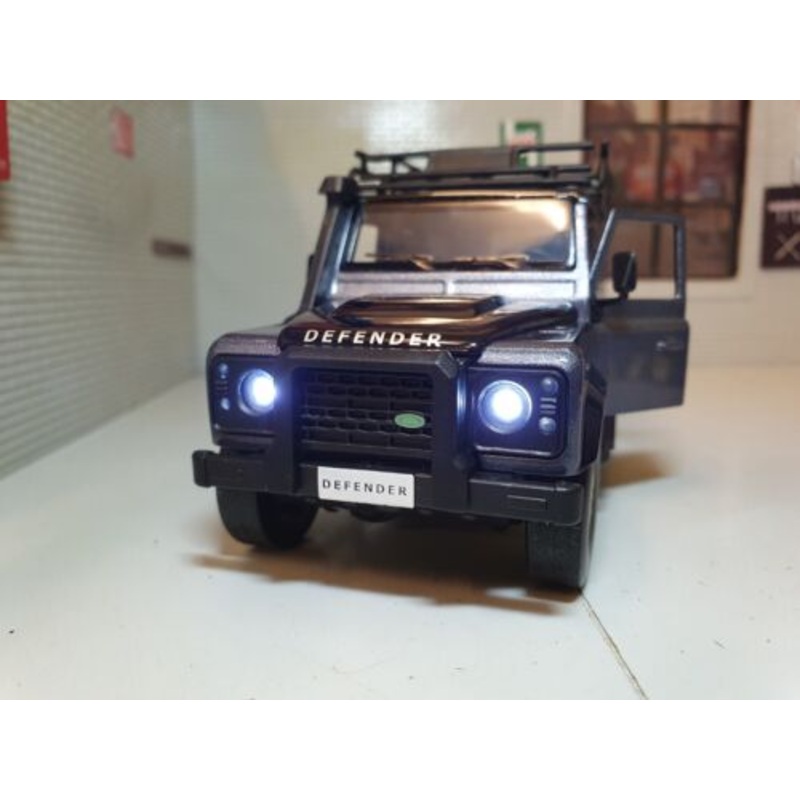 Land Rover Defender TDCi 110 32105013 Tayumo 1:32