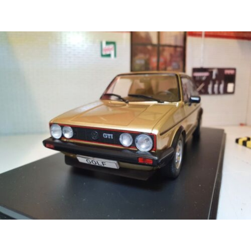 Volkswagen 1983 Golf GTi Mk1 WB124113 Whitebox 1:24