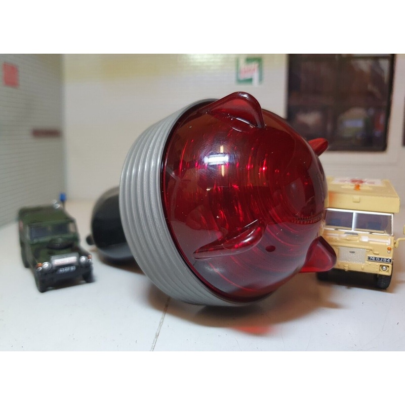 Land Rover Series Military Lightweight 600858 Polycarbonate Red Brake/Tail Complete Unit
