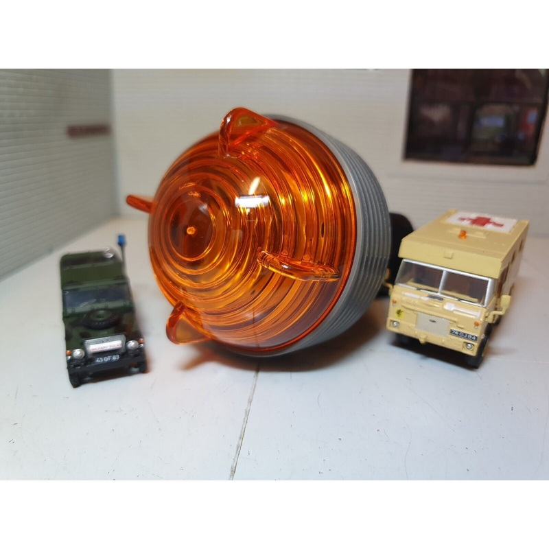 Land Rover Series Military Lightweight 600868 Polycarbonate Amber Indicator Complete Unit