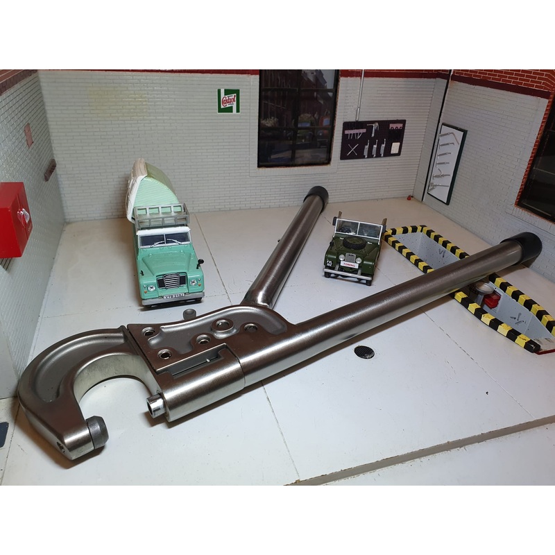 Rivet Squeezer Tool