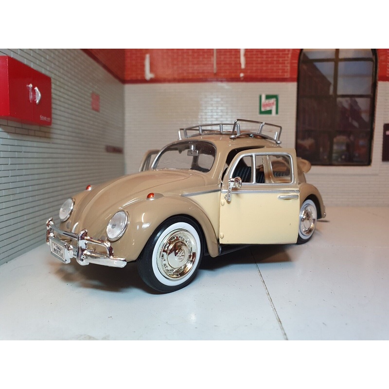 Volkswagen 1966 Beetle 1300 With Roof rack 79559 Motormax 1:24