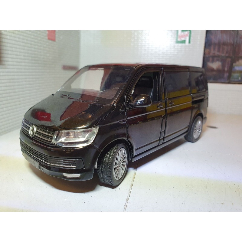 Volkswagen 2016 T6 Transporter Multivan 32135022 Tayumo 1:32