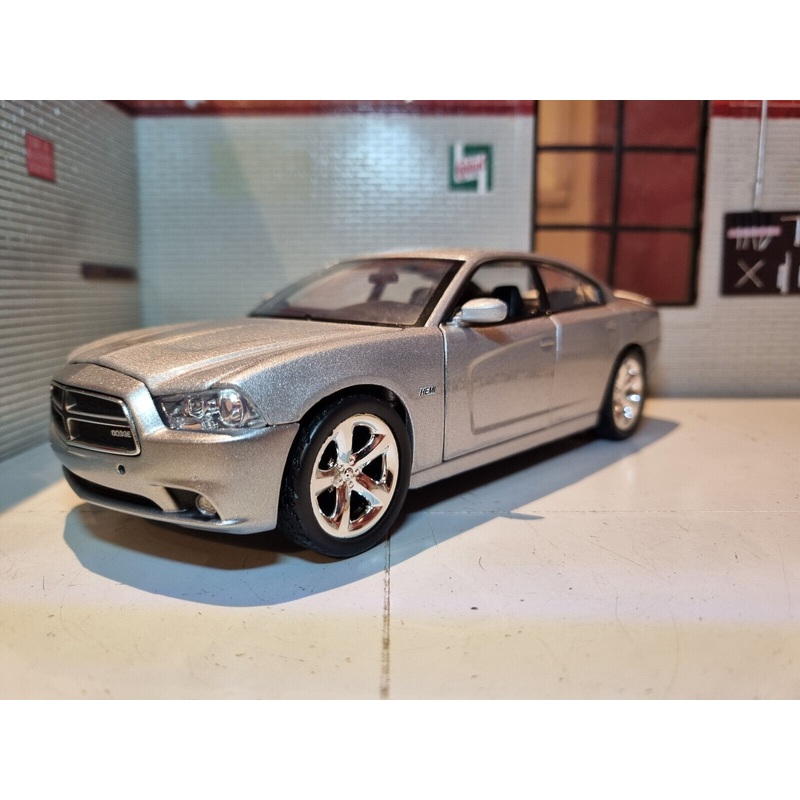 Dodge 2011 Charger R/T 73354 Motormax 1:24