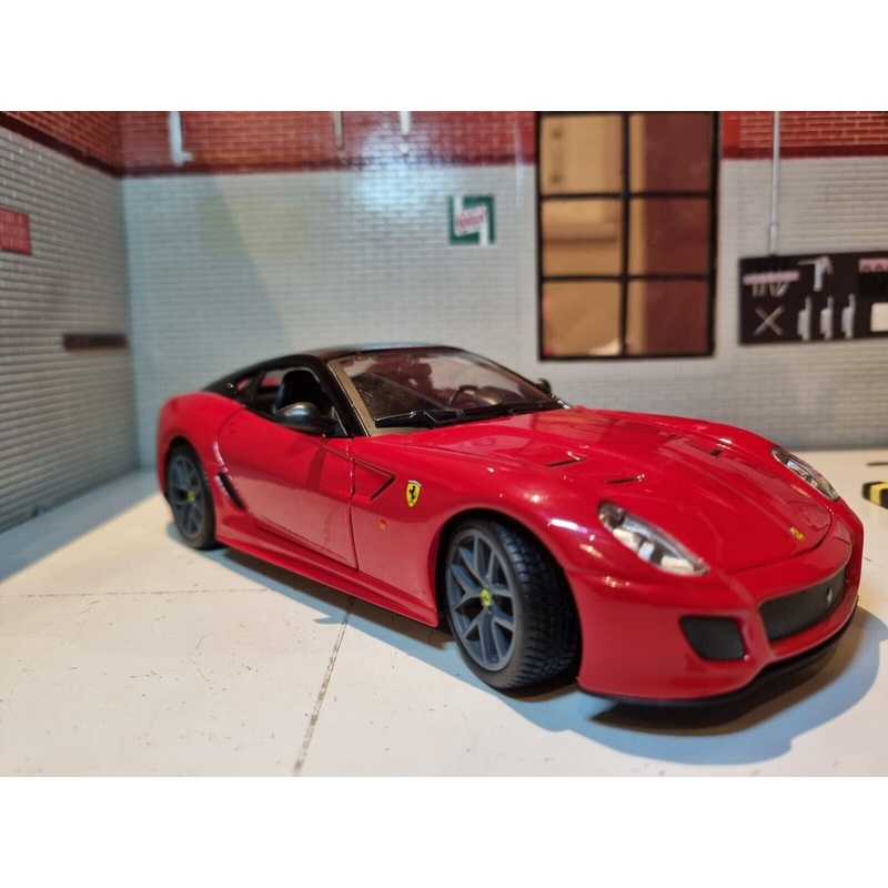 Ferrari 599 GTO 26019 Bburago 1:24
