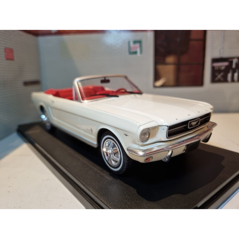 Ford 1965 Mustang 289 Ex Magazine 1:24