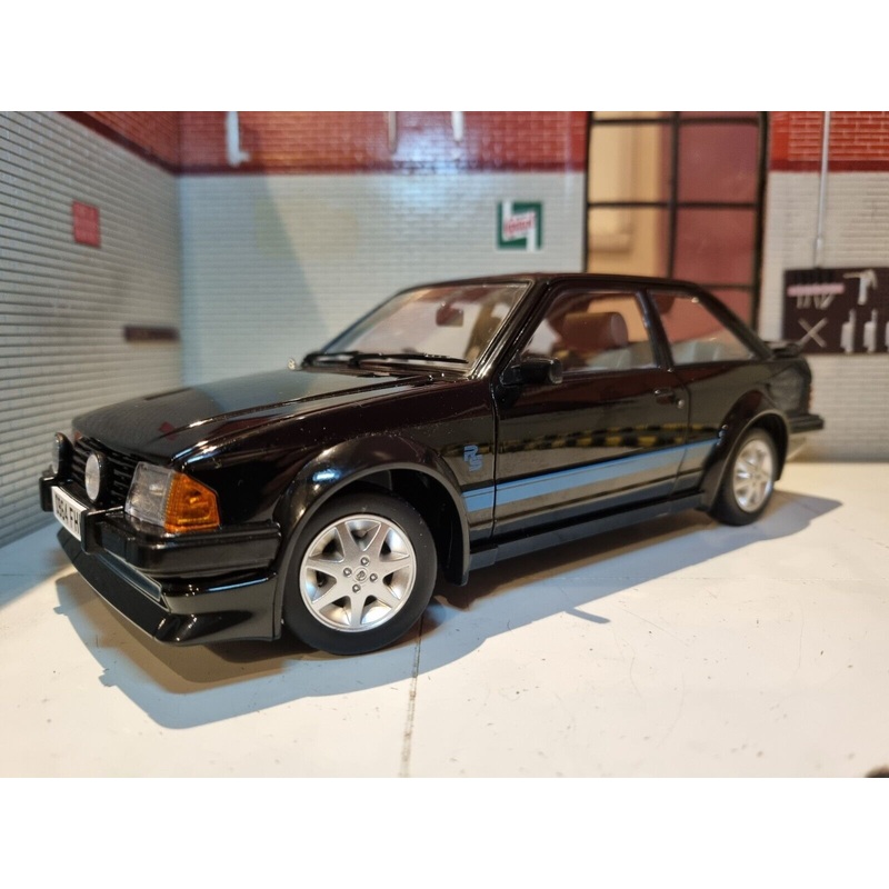 Ford 1984 Escort RS Turbo Mk3 4964R Sunstar 1:18