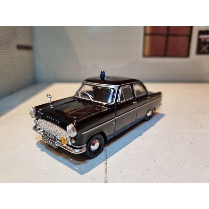 Ford Consul Mk2 1959 British Police  1:43