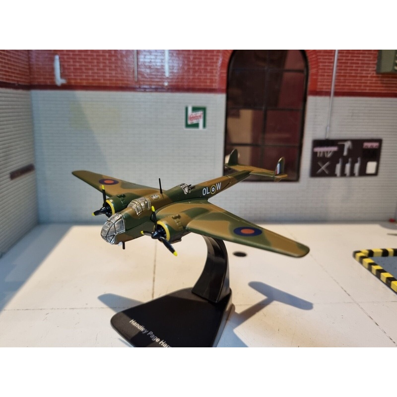 Handley Page Hampden RAF 1:144