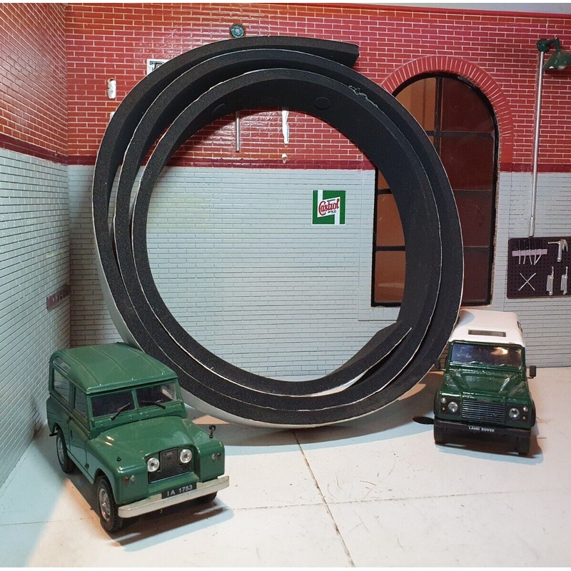 Land Rover Defender 90 110 Windscreen Bulkhead Seal (1984-2006)