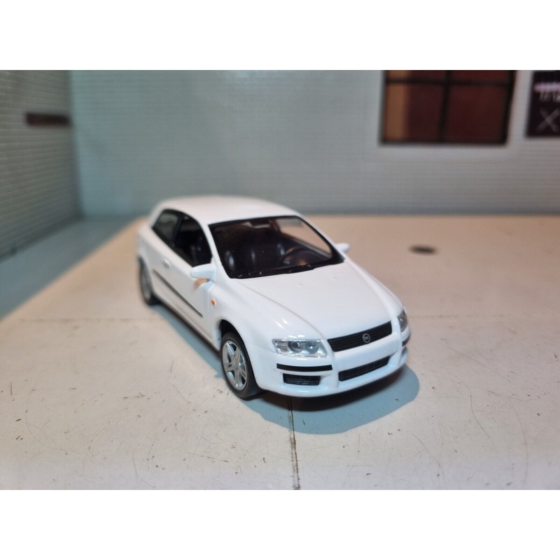 Fiat 2001 Stilo Ex Magazine 1:43