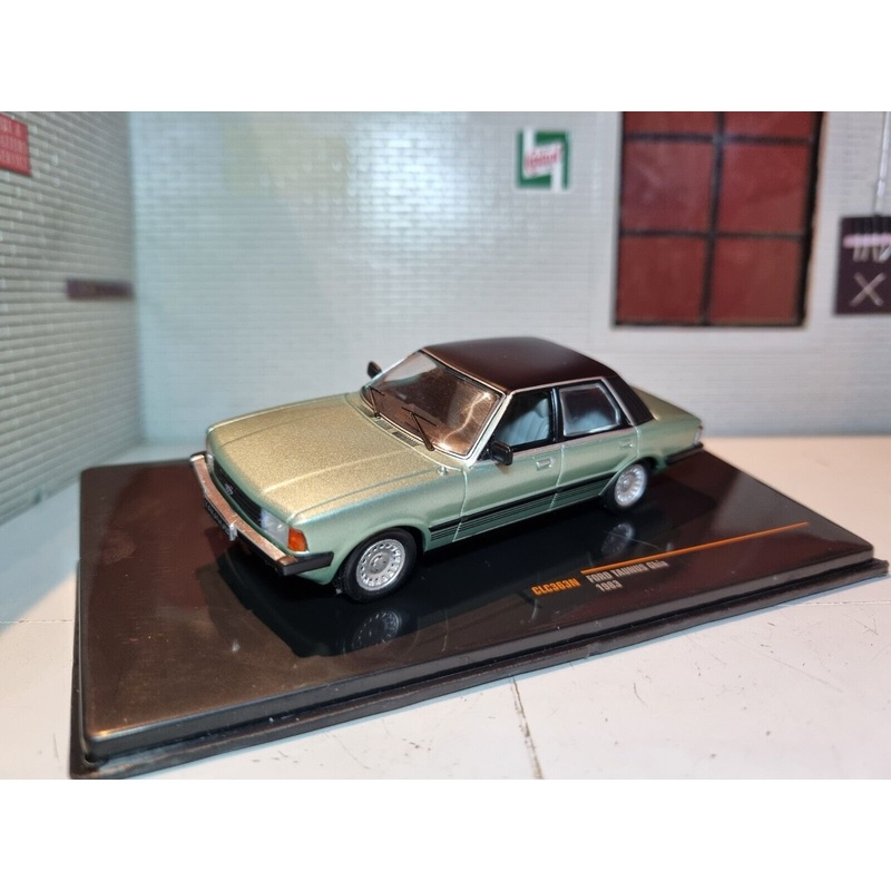 Ford 1983 Taunus Ghia IXO 1:43