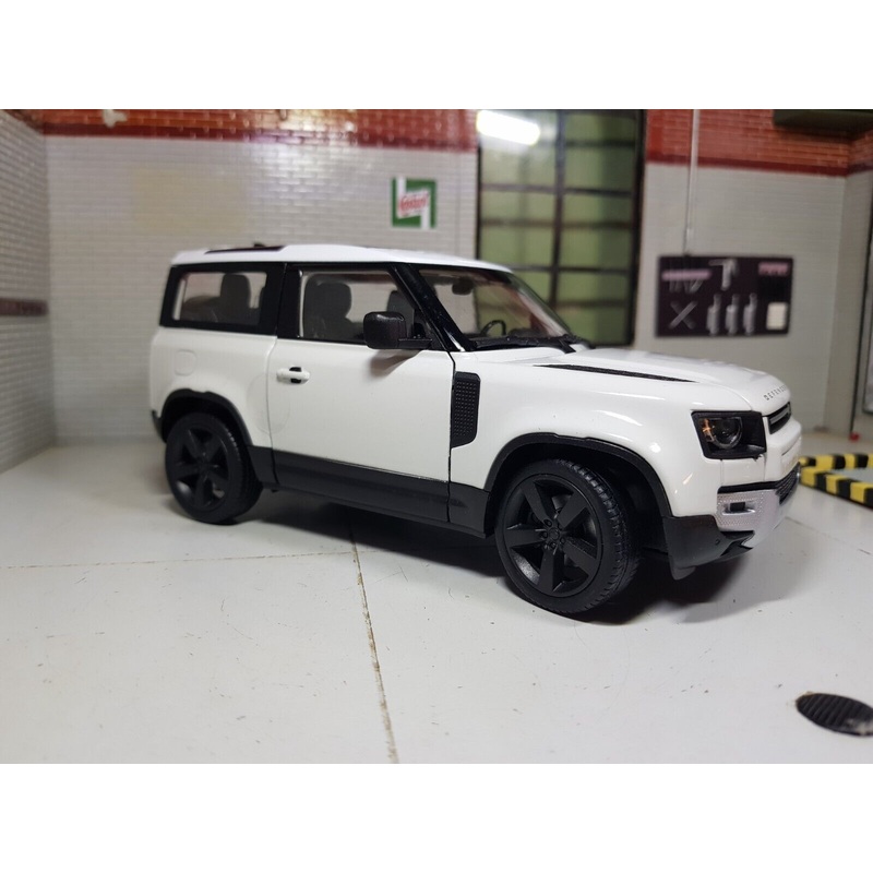 Land Rover 2020 Defender 24110 Welly 1:26