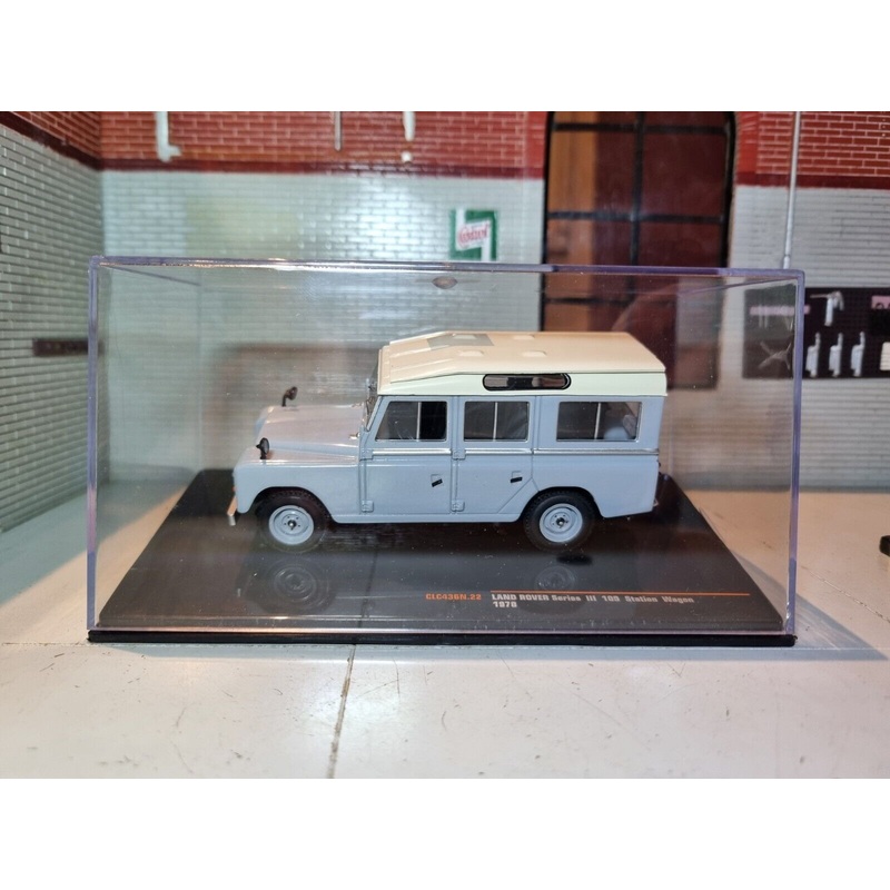 Land Rover Series 3 109 Station Wagon IXO 1:43