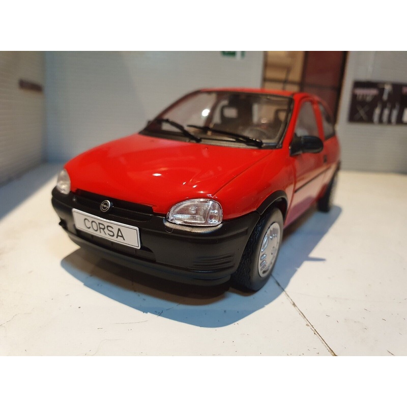 Opel 1993 Corsa B 124191 Whitebox 1:24