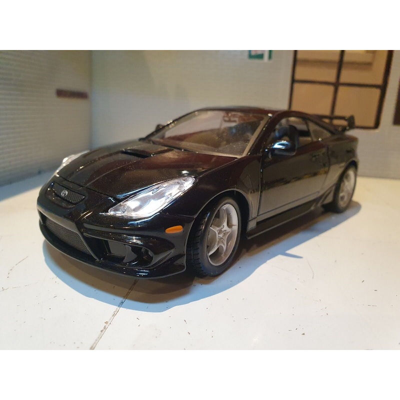 Toyota 2004 Celica GT-S 31237 Maisto 1:24