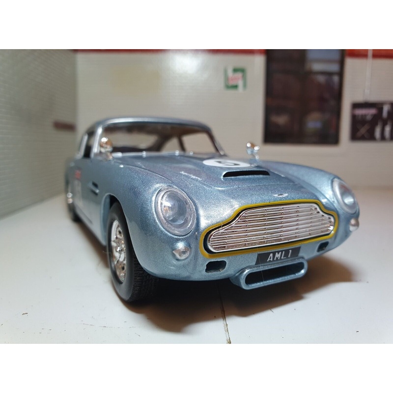 Aston Martin DB5 Classic Racing 73789 Motormax 1:24
