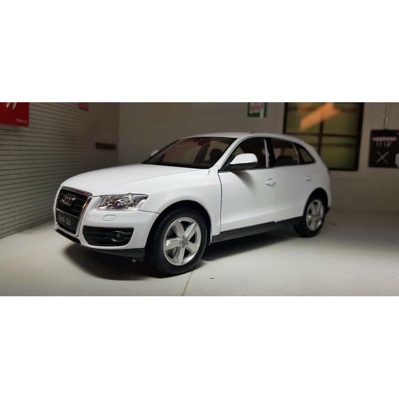 Audi 2015 Q5 22518 Welly 1:24|White