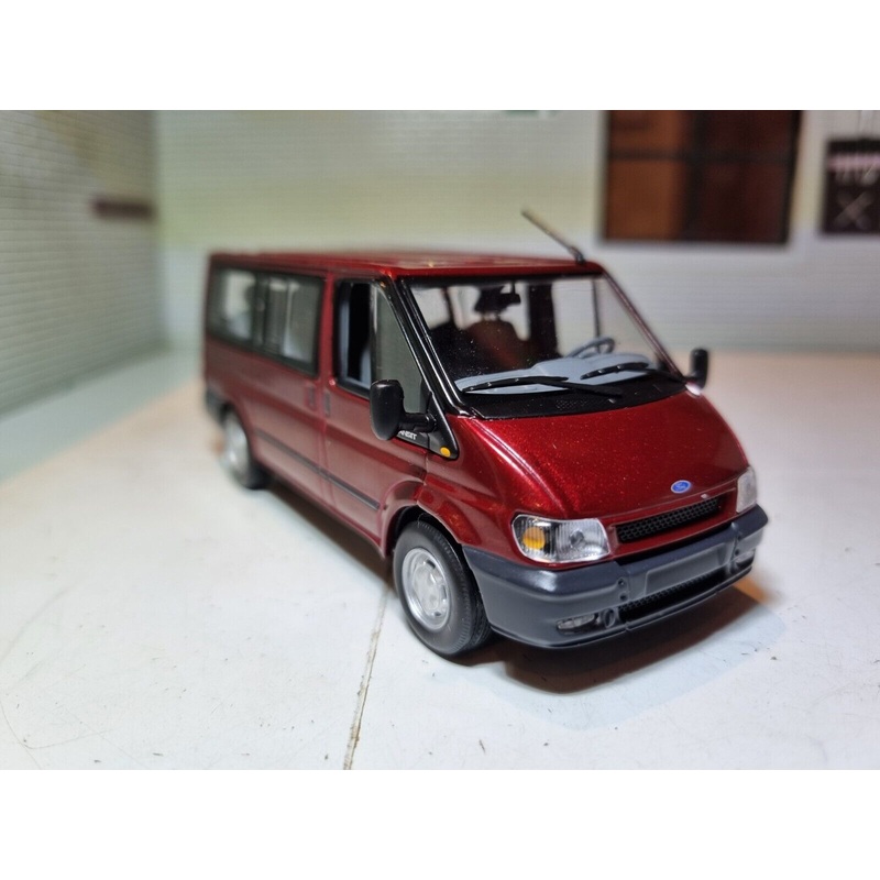 Ford 2000 Transit Mk6 Tourino Ex-Dealership 1:43