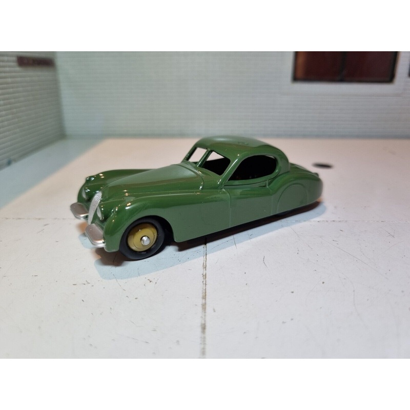 Jaguar XK120 Coupe #157 Dinky|Green
