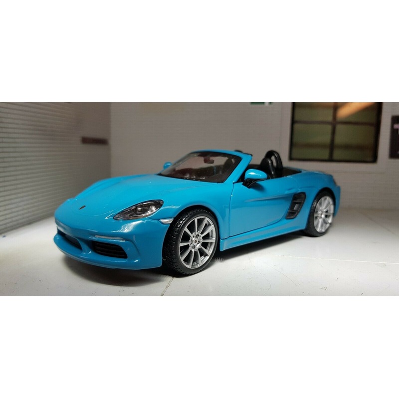 Porsche 718 Boxster Convertible Blue 21078 Bburago 1:24