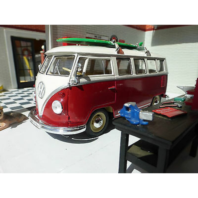 Volkswagen VW 1963 T1 Splitscreen 22095 Welly 1:24