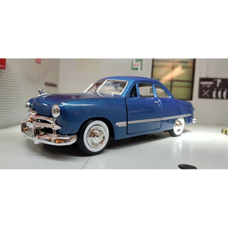 Ford 1949 Coupe 73213 Motormax 1:24