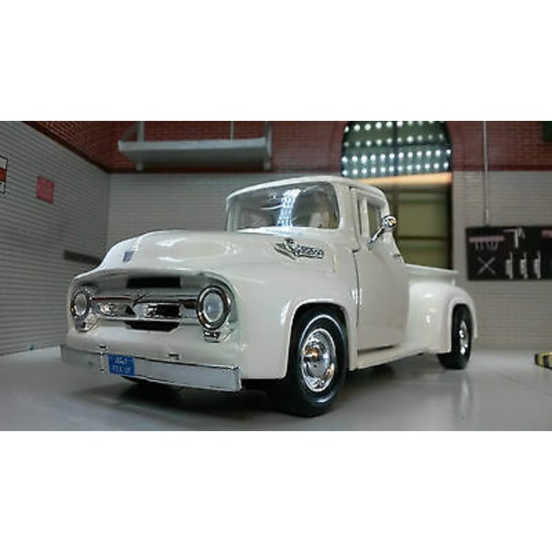 Ford 1956 F100 Pickup 73235 Motormax 1:24