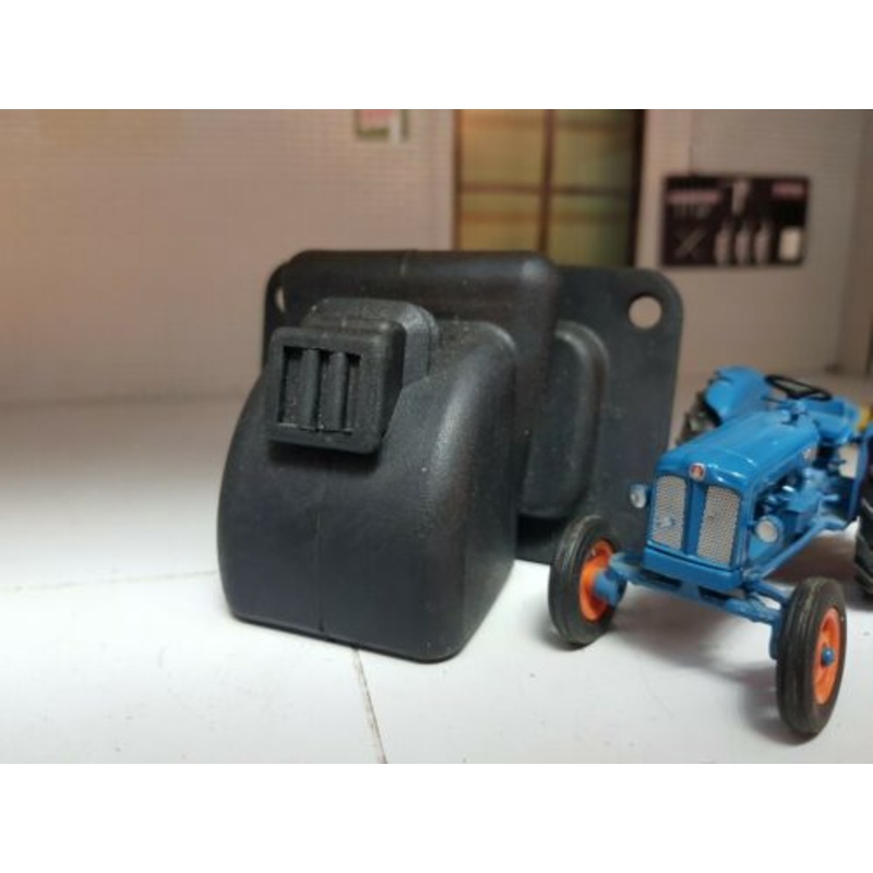Fordson Dexta Major Super Power Tractor Quality Starter Motor Relay Rubber Boot