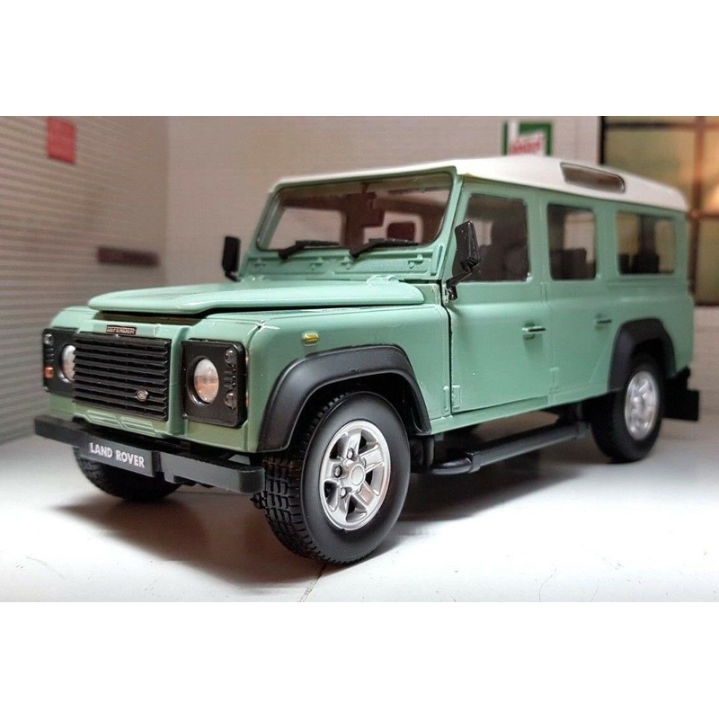 Land Rover Defender 125115 Cararama 1:24