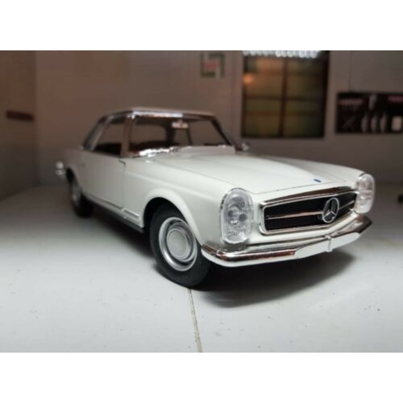 Mercedes Benz 1963 230SL W113 24093 Welly 1:24