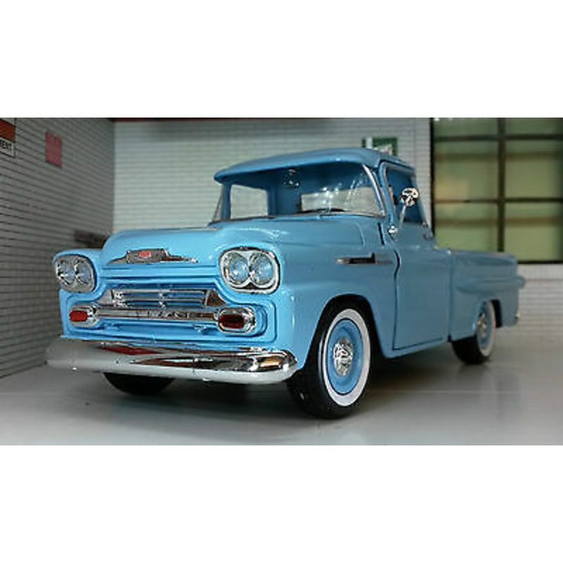 Chevrolet 1958 Apache Fleetside Pickup 79311 Motormax 1:24