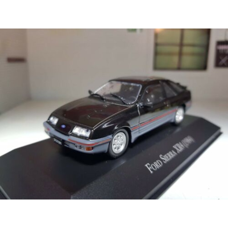 Ford Sierra XR4 1984 Mk1 Black 1984 Atlas 1:43
