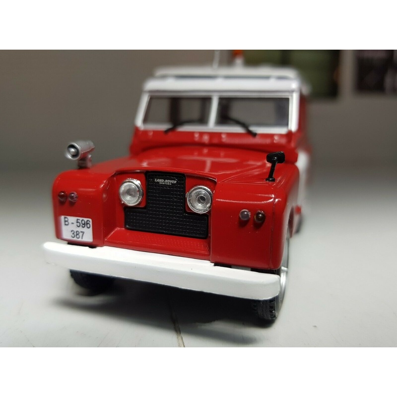 Land Rover Fire Engine Santana Series 2 2a 88 SWB Atlas Oxford 1:43