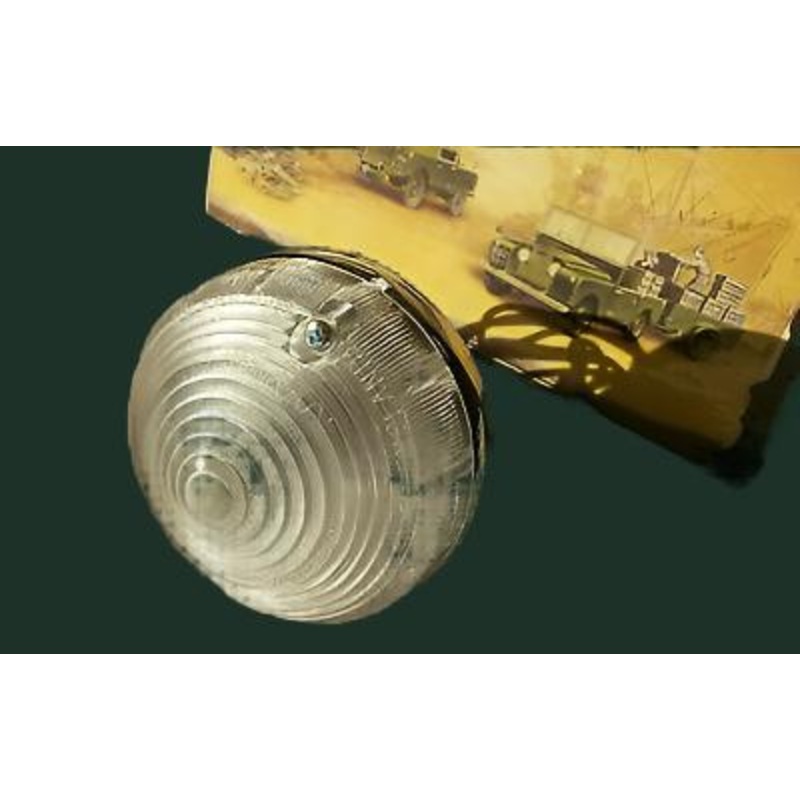 Lucas Type L691 NADA USA Reversing / Side Light